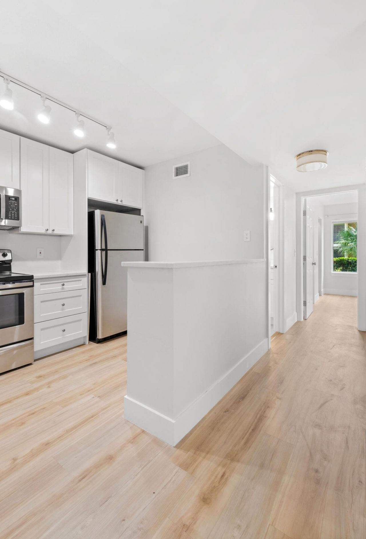 6446 Chasewood Drive, Unit b, Jupiter, FL 33458 Photo
