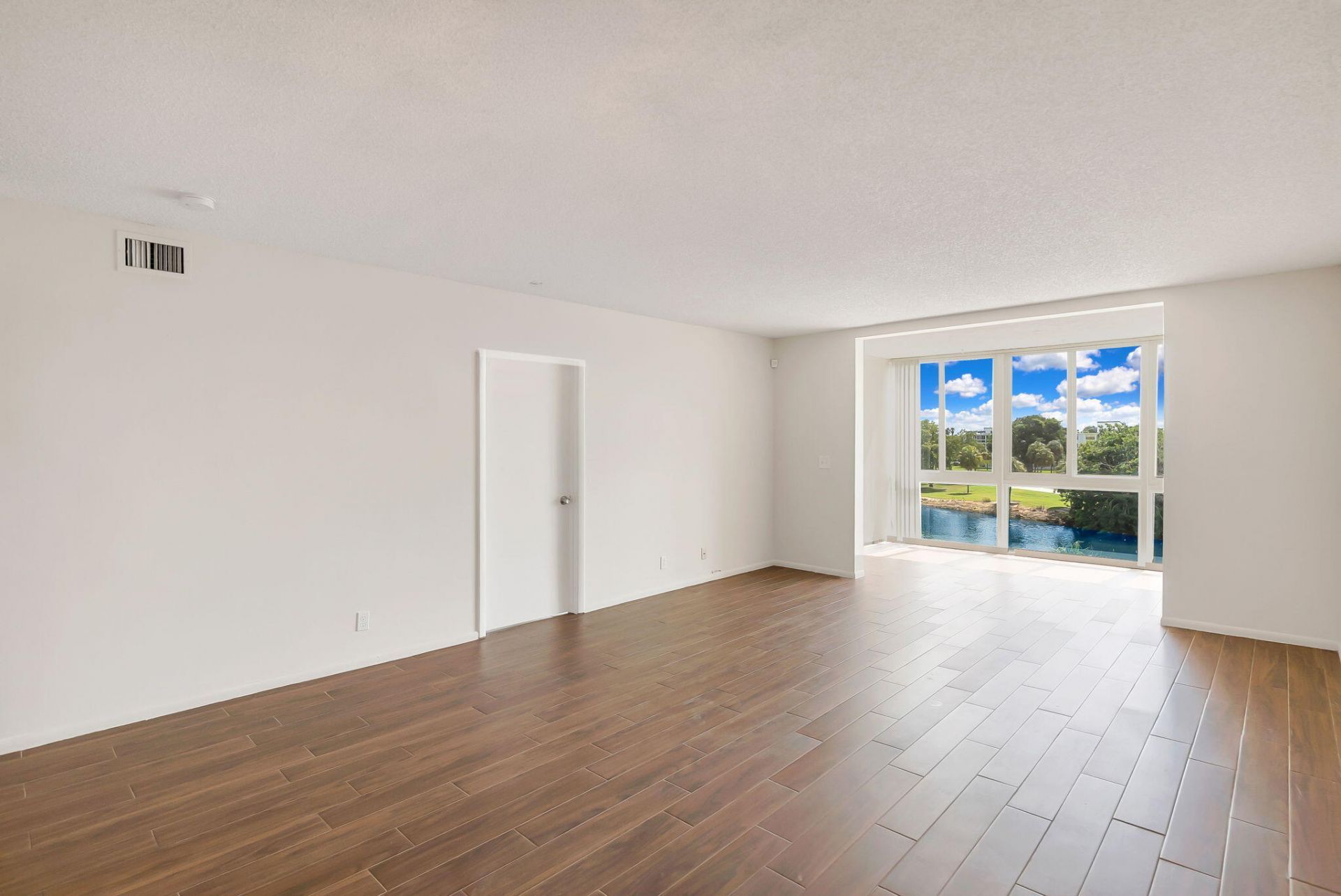 1650 NW 80th Avenue, Unit 401, Margate, FL 33063 Photo