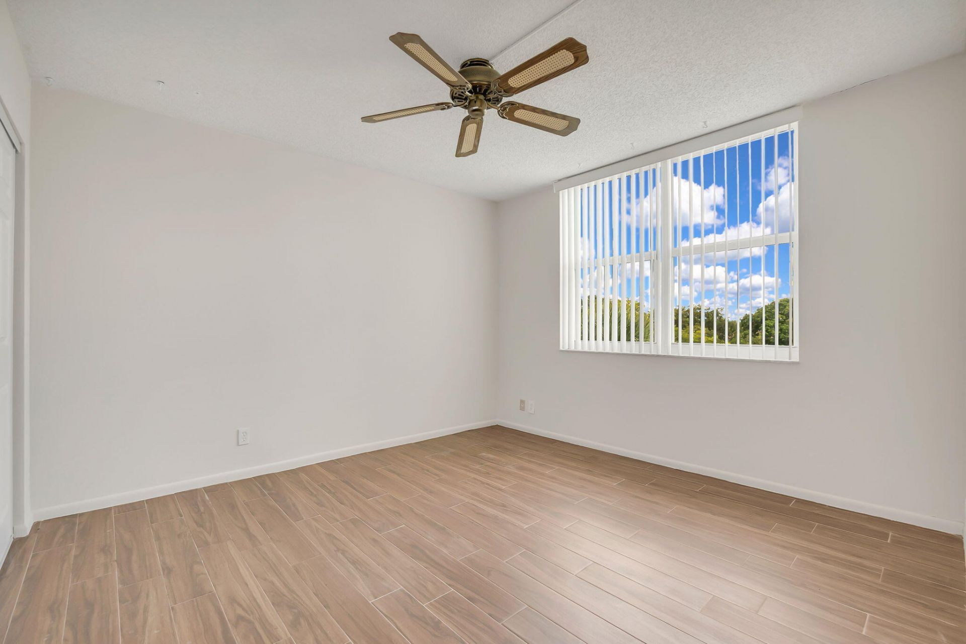 1650 NW 80th Avenue, Unit 401, Margate, FL 33063 Photo