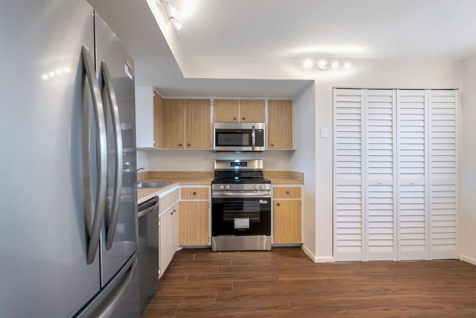 1650 NW 80th Avenue, Unit 401, Margate, FL 33063 Photo