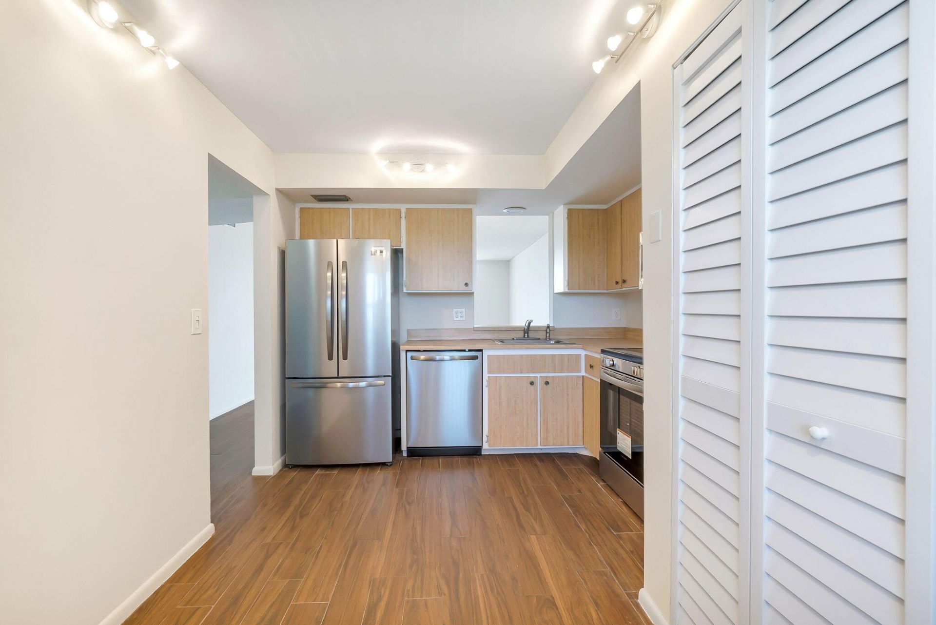 1650 NW 80th Avenue, Unit 401, Margate, FL 33063 Photo