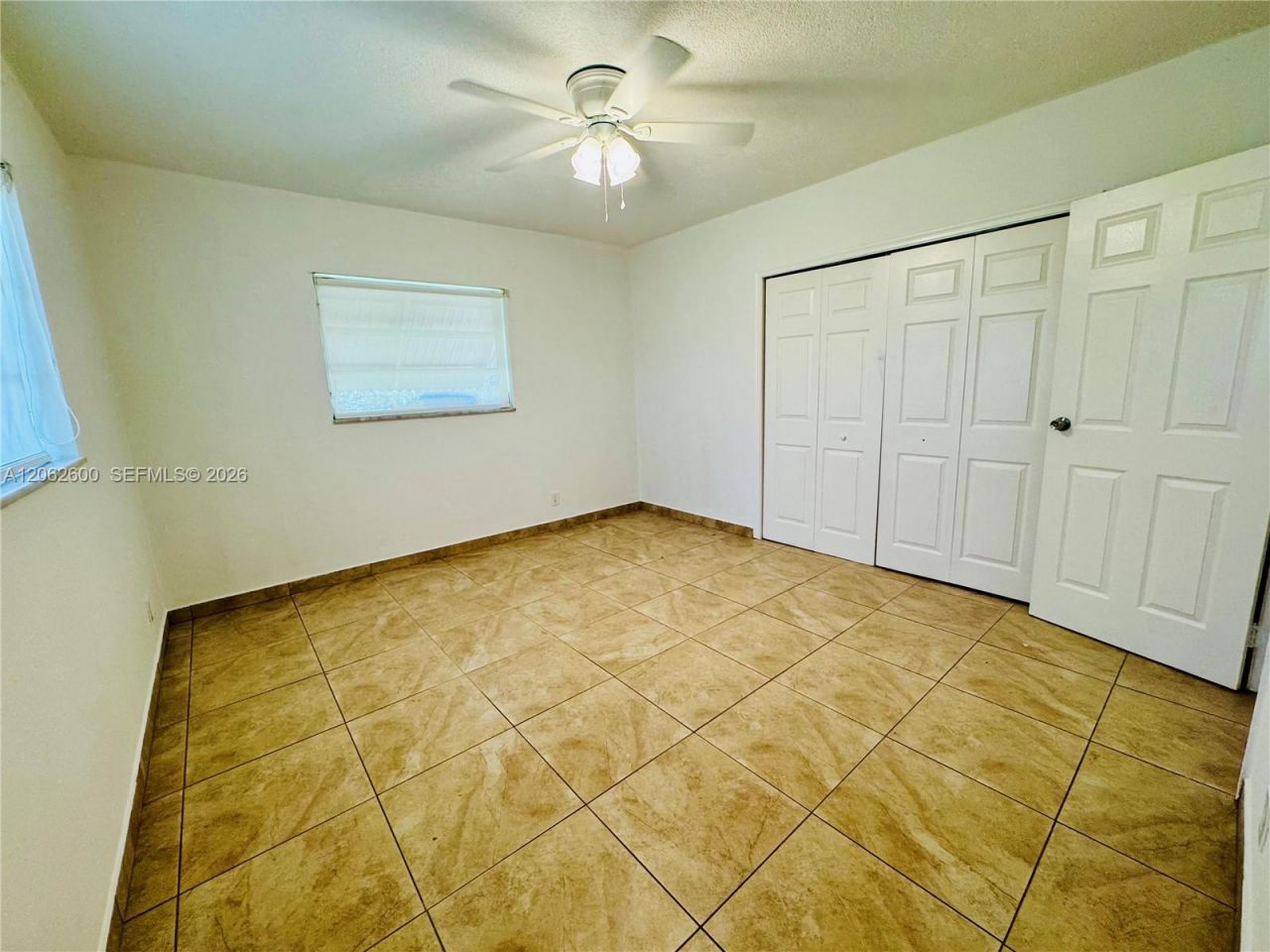 717 NE 10th Ave, Unit 1-2, Hallandale Beach, FL 33009 Photo