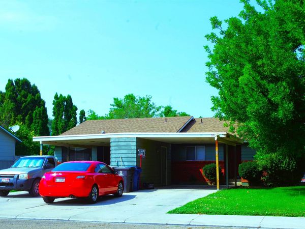 416-418 E Maine Ave, Nampa, ID 83686