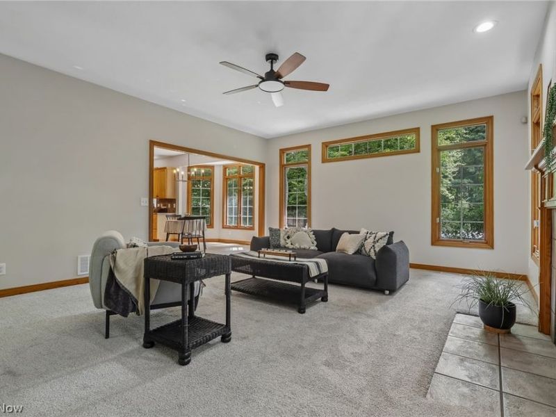 10685 Robert Lane, Chagrin Falls, OH 44023 Photo 5