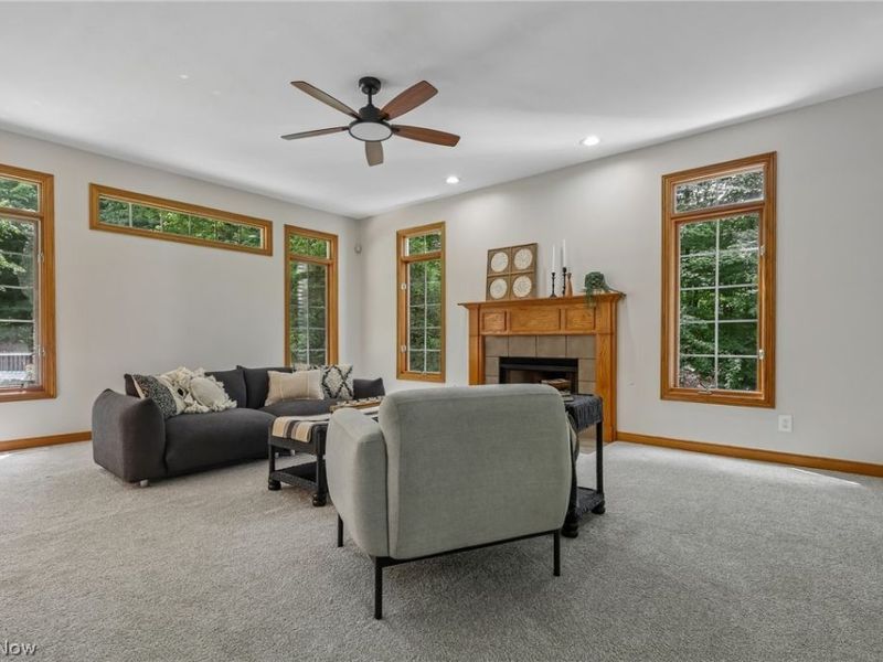 10685 Robert Lane, Chagrin Falls, OH 44023 Photo 6