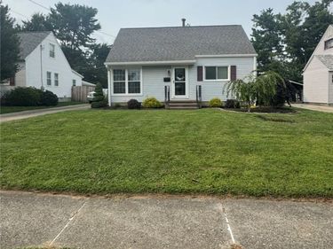 3741 Argonne Street, Mogadore, OH 44260