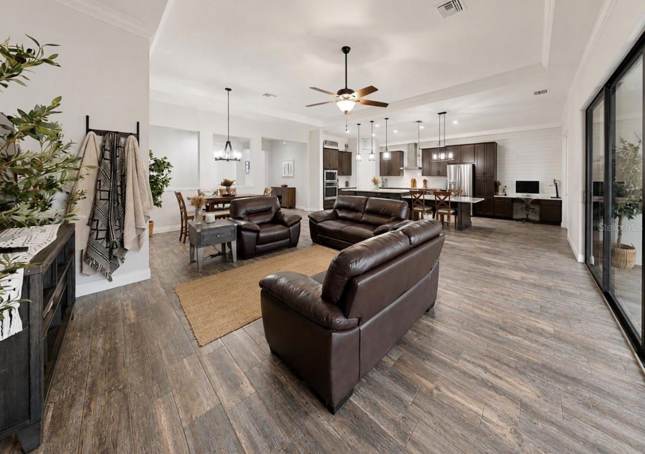 13211 Wildflower Meadow Drive, Riverview, FL 33579 Photo