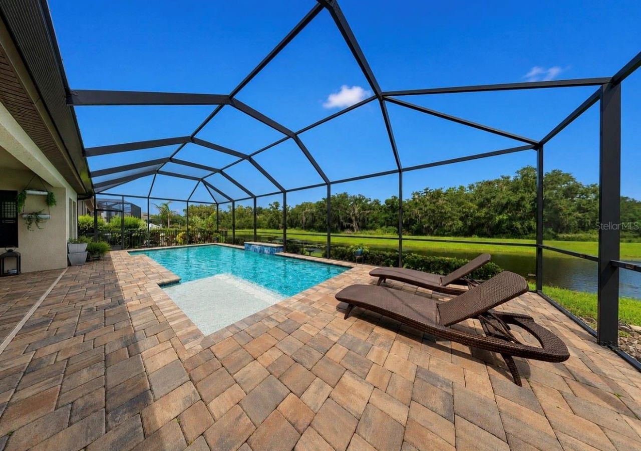 13211 Wildflower Meadow Drive, Riverview, FL 33579 Photo
