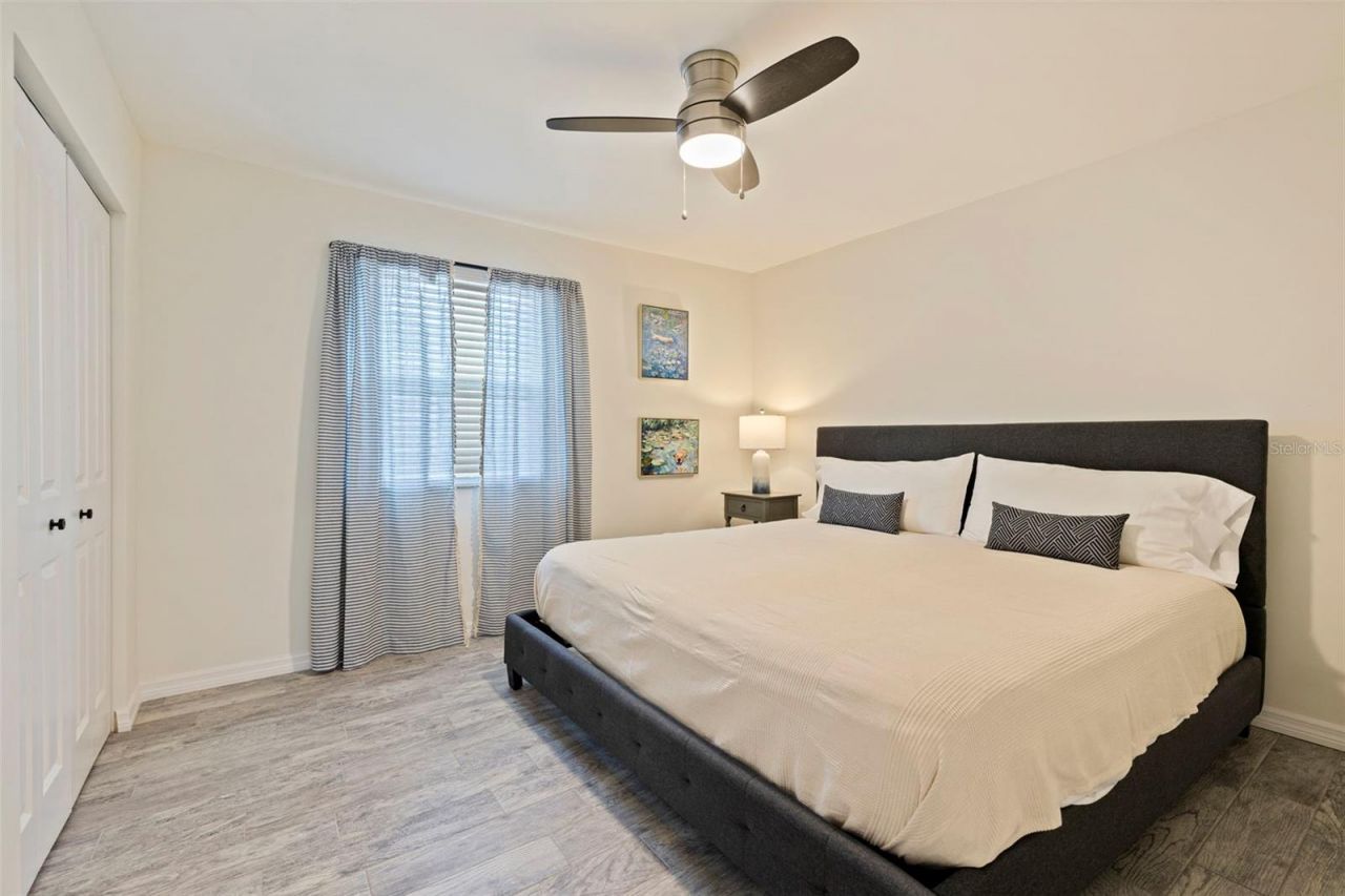 1317 Essex Drive N, Saint Petersburg, FL 33710 Photo