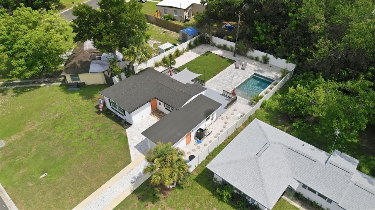 1317 Essex Drive N, Saint Petersburg, FL 33710 Photo