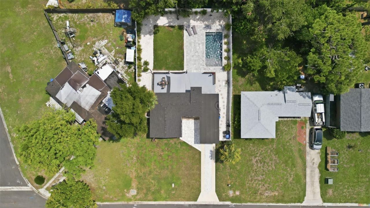 1317 Essex Drive N, Saint Petersburg, FL 33710 Photo