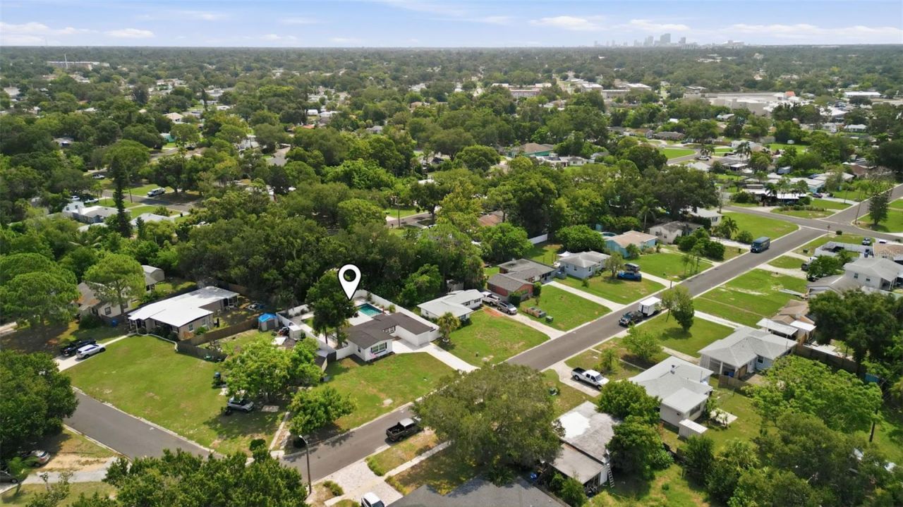 1317 Essex Drive N, Saint Petersburg, FL 33710 Photo