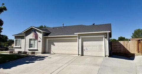 6469 Adobe Springs Drive, Spanish Springs, NV 89436 Photo