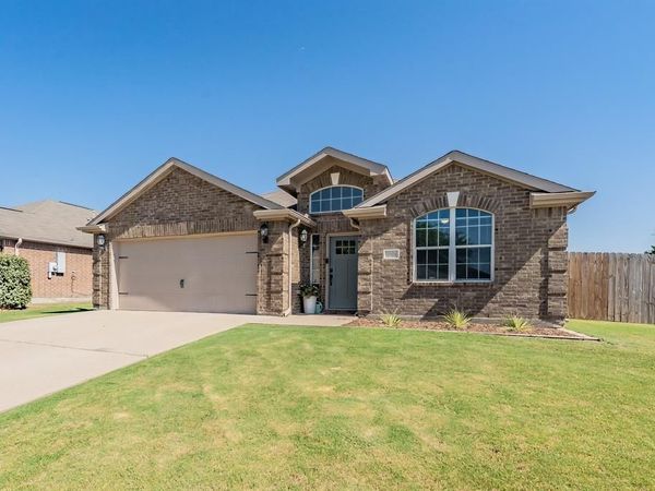 3304 Overstreet Lane , Royse City, TX 75189