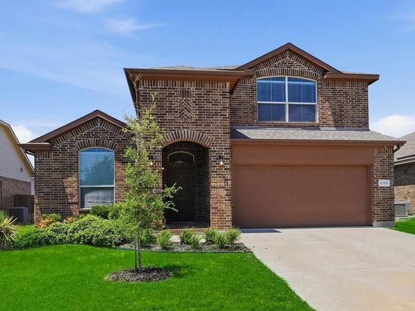 9125 Edenberry Lane , Fort Worth, TX 76179