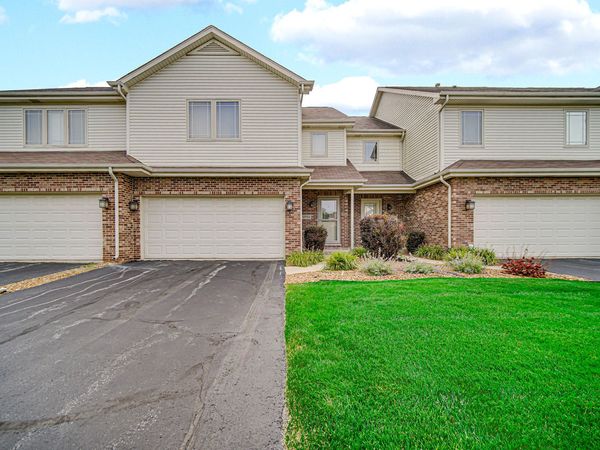 9793 Gettler Street , Dyer, IN 46311