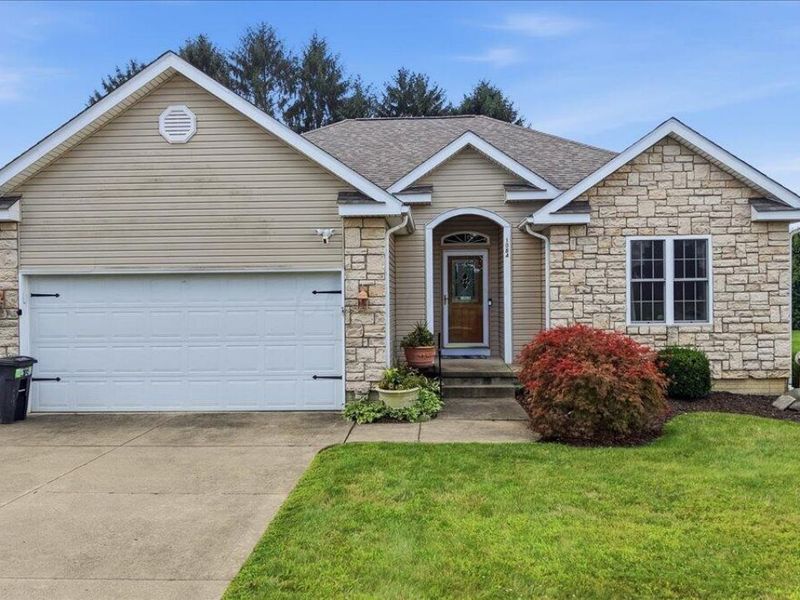 1084 Beech Street , Mount Vernon, OH 43050 Photo 2