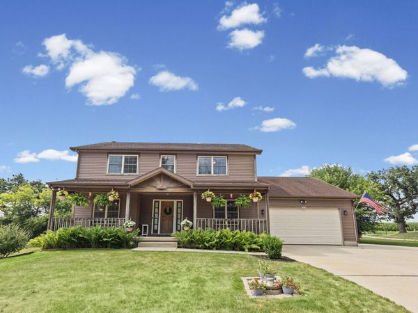 N1510 S Geneva Ave, Linn, WI 53147