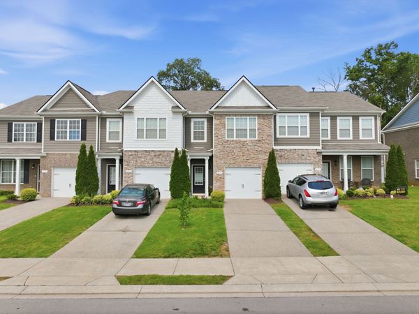 4155 Grapevine Loop , Smyrna, TN 37167