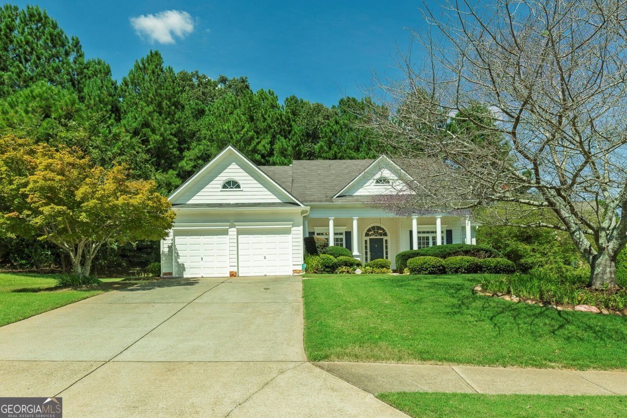 457 Crestview Drive, Dallas, GA 30157 Main Photo