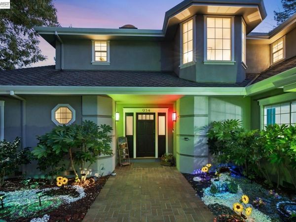 934 Wilmington Way, Redwood City, CA 94062