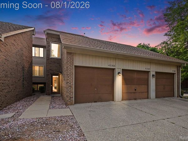 42366 Lochmoor Street, Clinton Township, Mi 48038