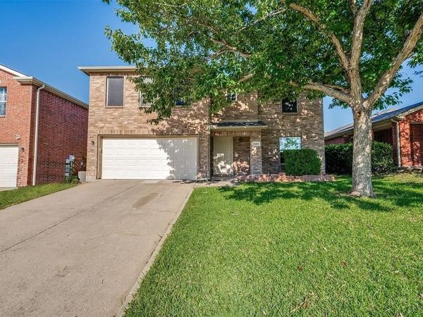 1665 Princess Lane , Little Elm, TX 75036