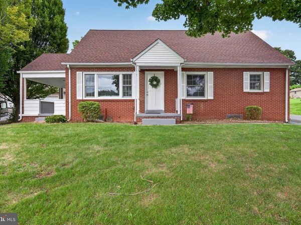 6 TERRACE PLACE , NEW CUMBERLAND, PA 17070