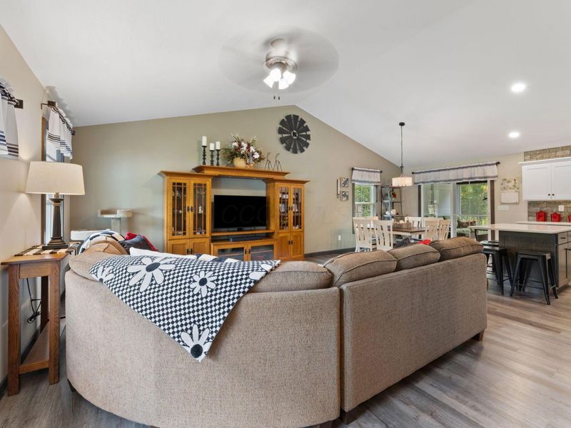 2776 Apple Valley Drive, Howard, OH 43028 Photo 11