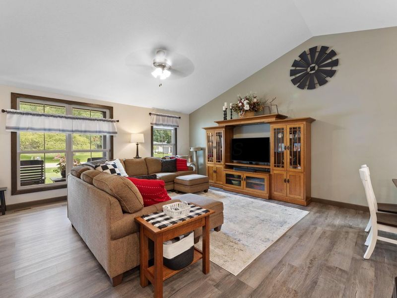 2776 Apple Valley Drive, Howard, OH 43028 Photo 9