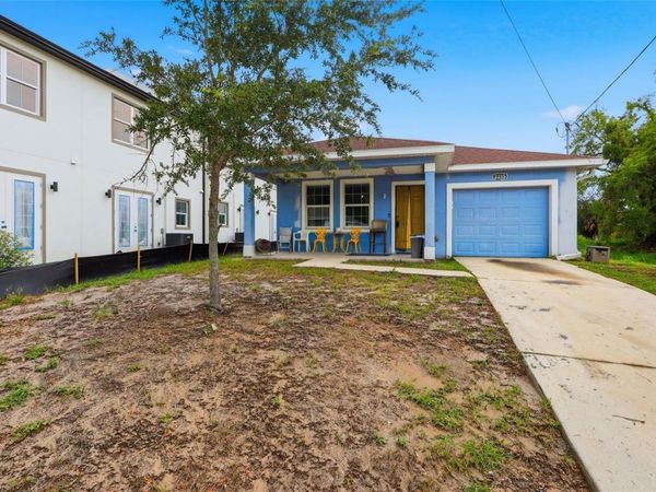 2215 E COLUMBUS DRIVE , TAMPA, FL 33605