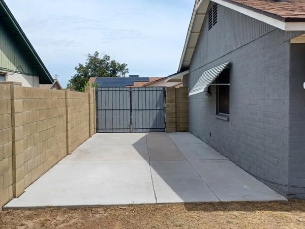 6533 W ALTADENA Avenue, Glendale, AZ 85304