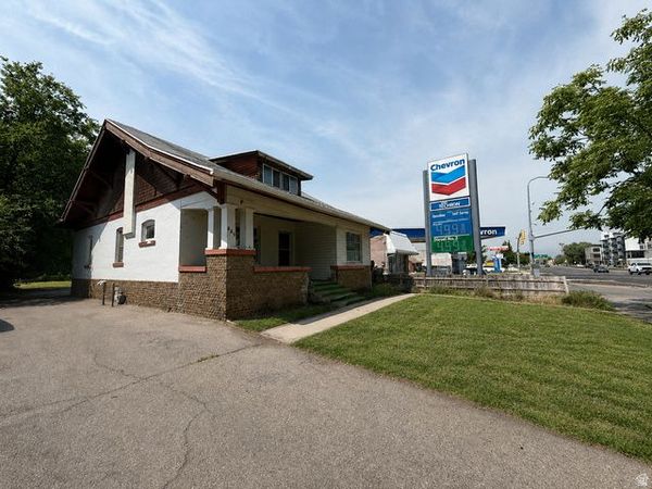 869 W CENTER ST , Provo, UT 84601