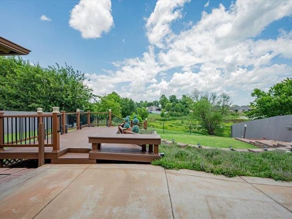 2813 E Lake Drive, Norman, OK 73071