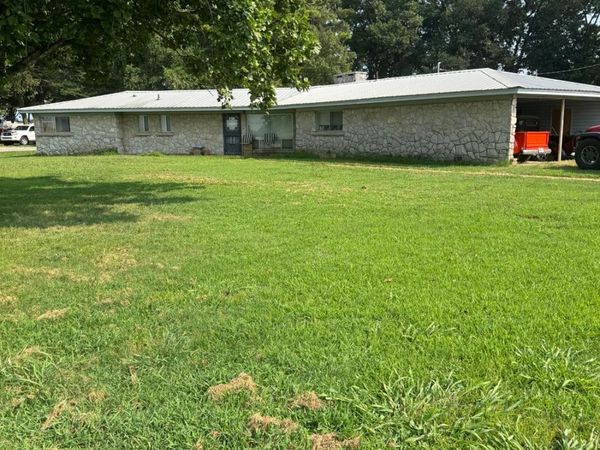 6805 E Highland Drive, Jonesboro, AR 72401