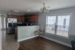 2711 Hilton Dr. photo 4