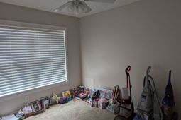 2711 Hilton Dr. photo 4