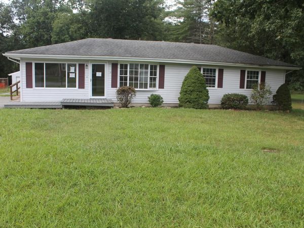 114 Cliffview DR , Covington, VA 24426