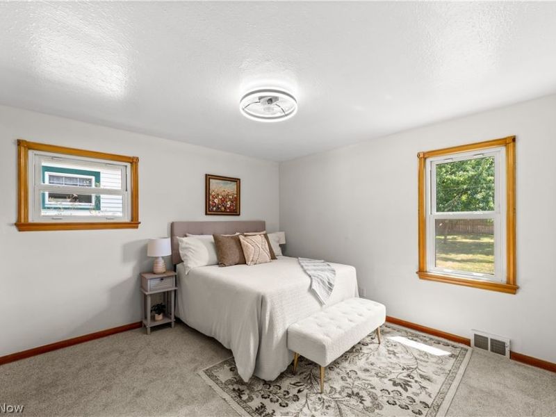 9319 Pinegrove Avenue , Parma, OH 44129 Photo 14