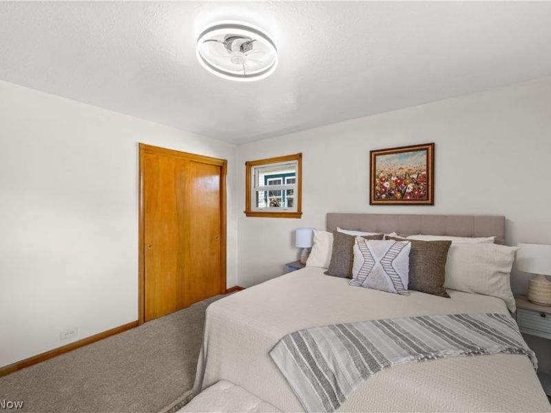 9319 Pinegrove Avenue , Parma, OH 44129 Photo 15