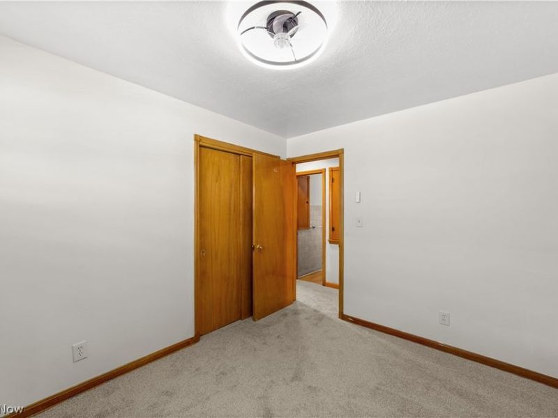 9319 Pinegrove Avenue , Parma, OH 44129 Photo 21
