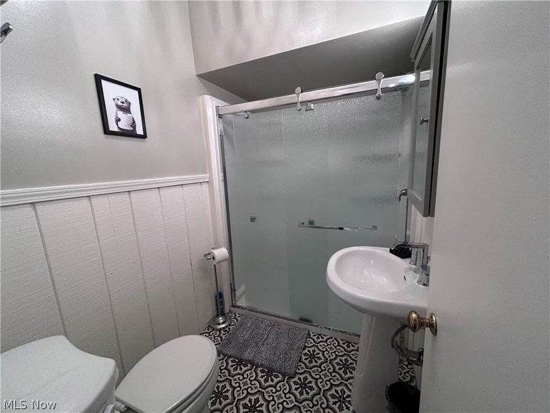 15925 Van Aken Boulevard , Shaker Heights, OH 44120 Photo 6