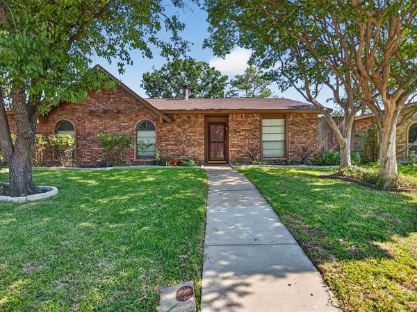 9009 Willowbrook Drive, Rowlett, TX 75088