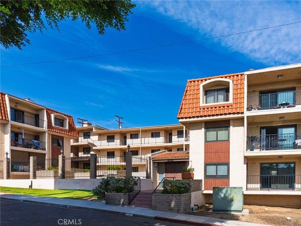 900 Cedar Street, Unit 111, El Segundo, CA 90245