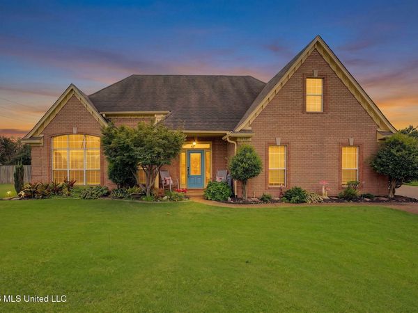 2973 Dickens Place Drive, Southaven, MS 38671