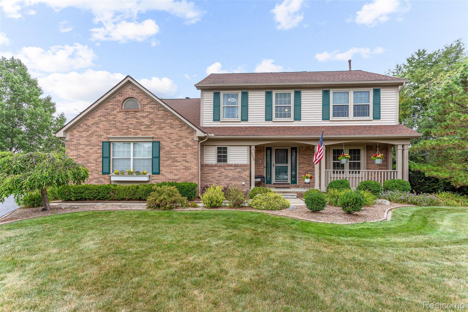 2328 Chestnut Circle, Orion Township, Mi 48360 Main Photo