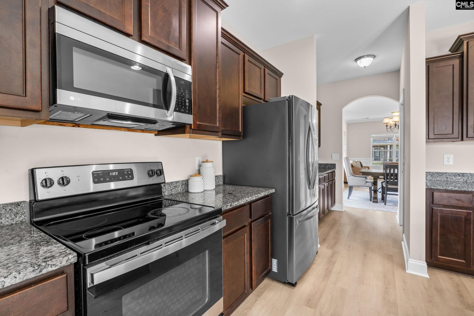 137 Glenellen Road  Photo 10