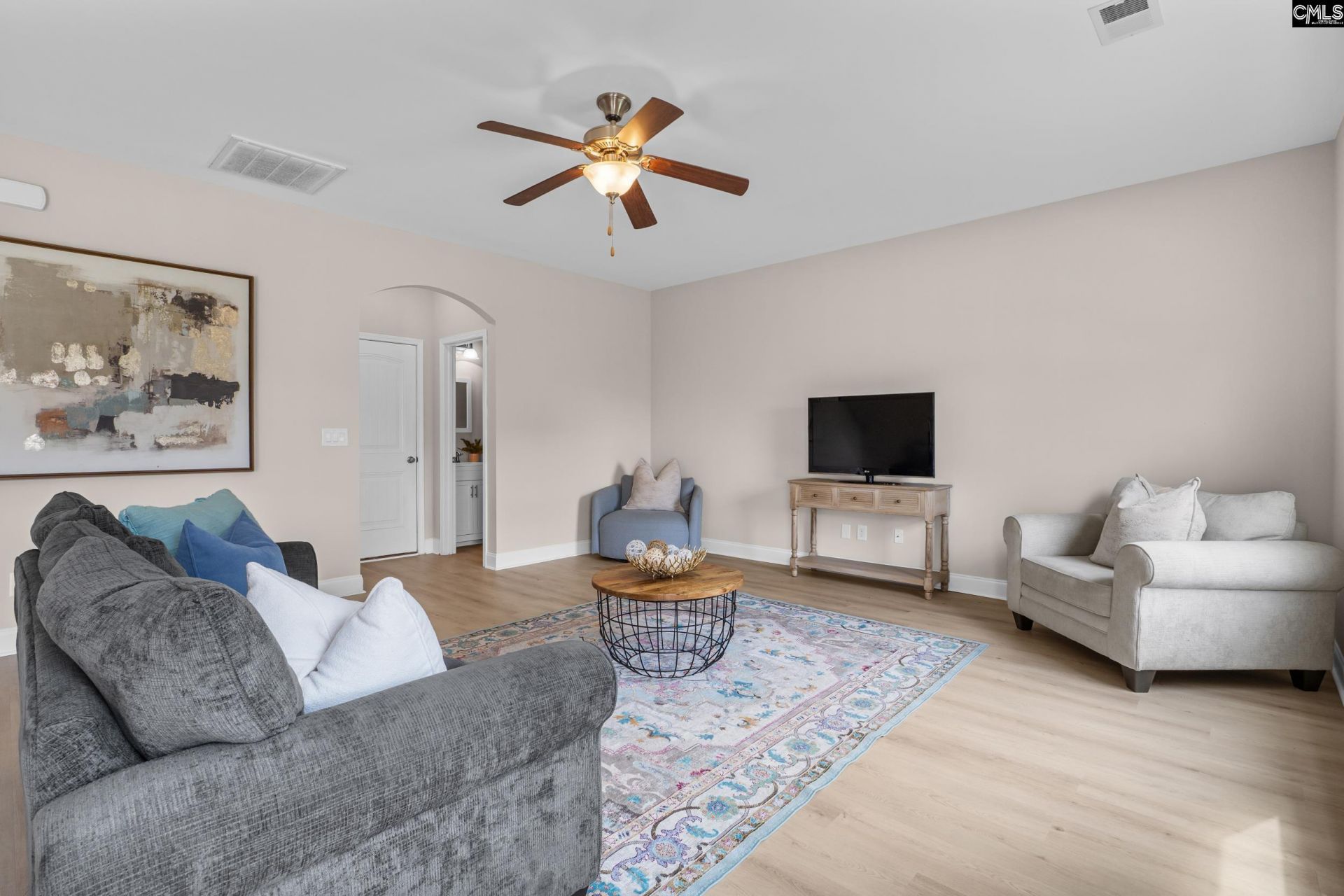 137 Glenellen Road  Photo 15