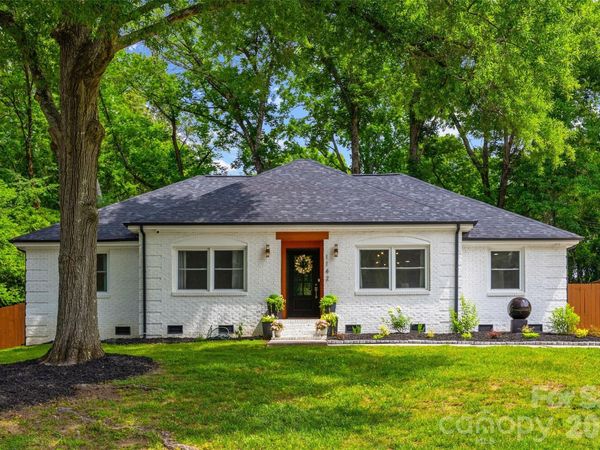 1142 Fox Run Drive , Charlotte, NC 28212