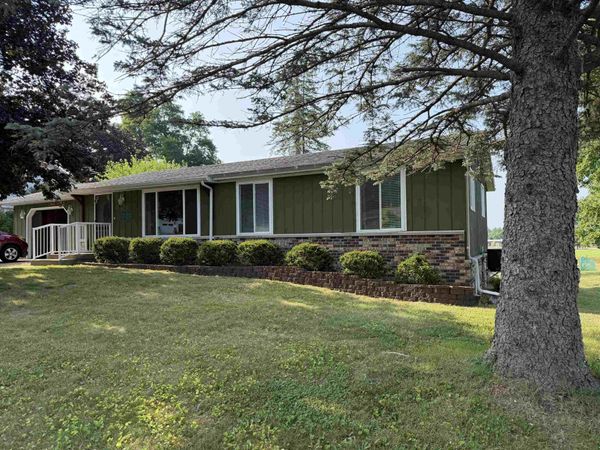 1130 Borland Court, Reedsburg, WI 53959
